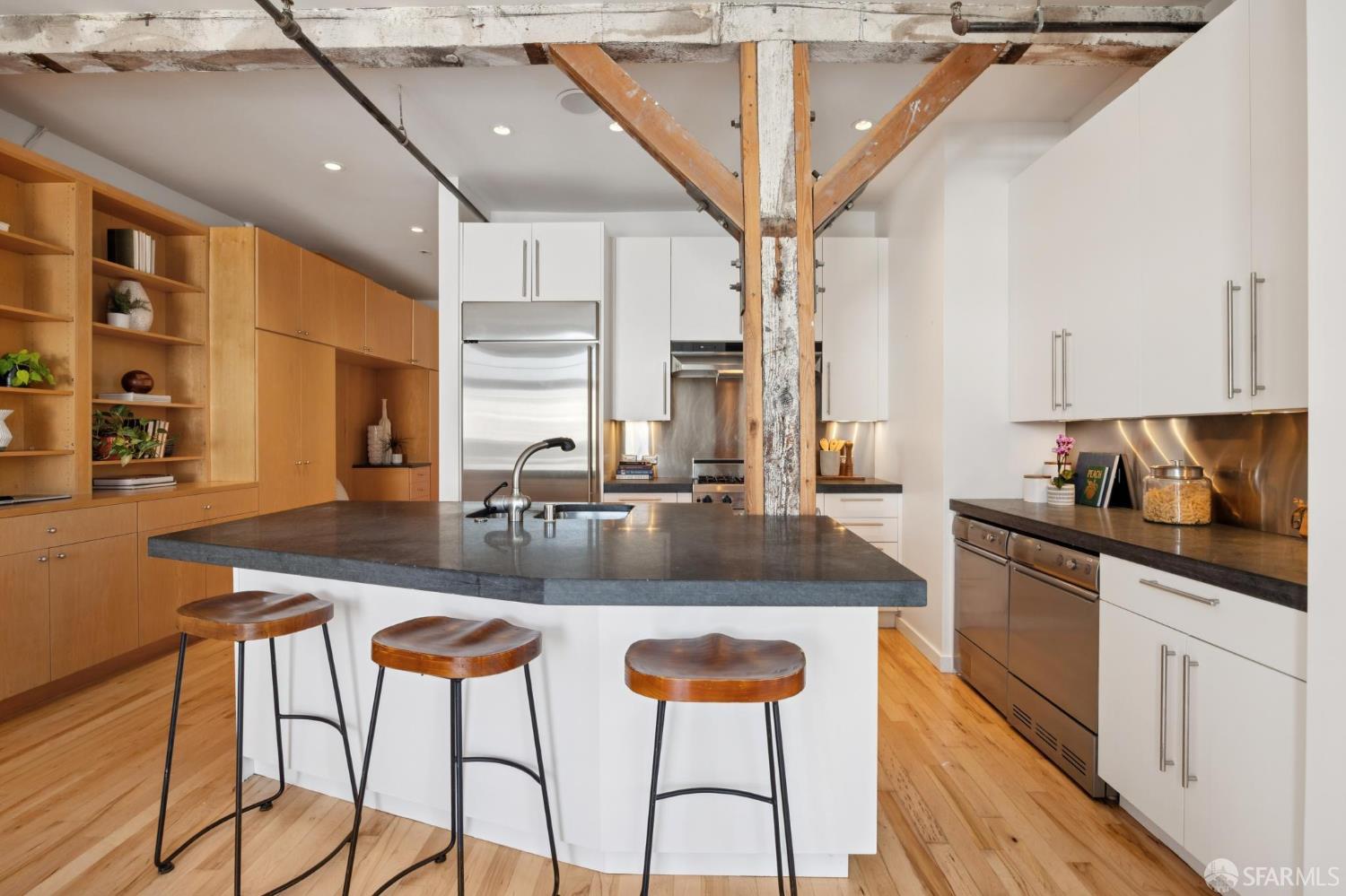 Detail Gallery Image 19 of 33 For 2169 Folsom St #M201,  San Francisco,  CA 94110 - 2 Beds | 1 Baths