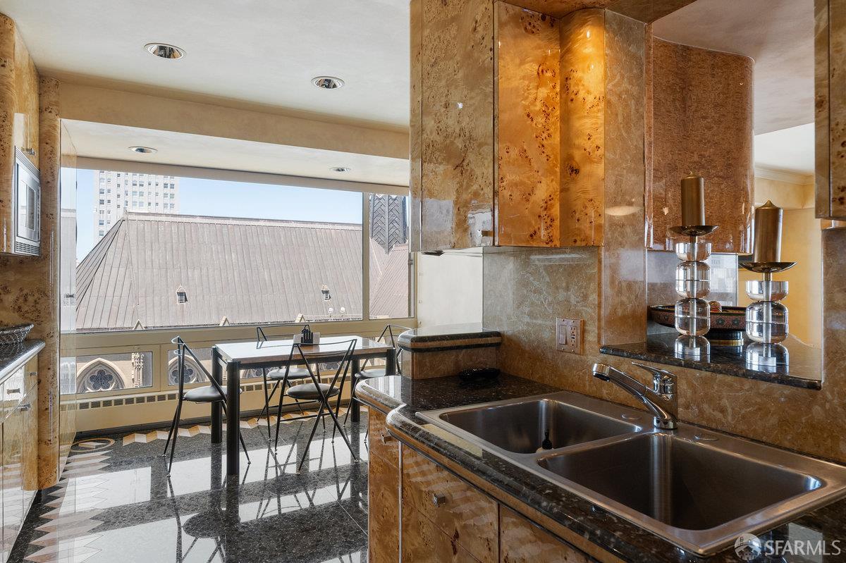 Detail Gallery Image 21 of 59 For 1177 California St #1210,  San Francisco,  CA 94108 - 2 Beds | 2 Baths