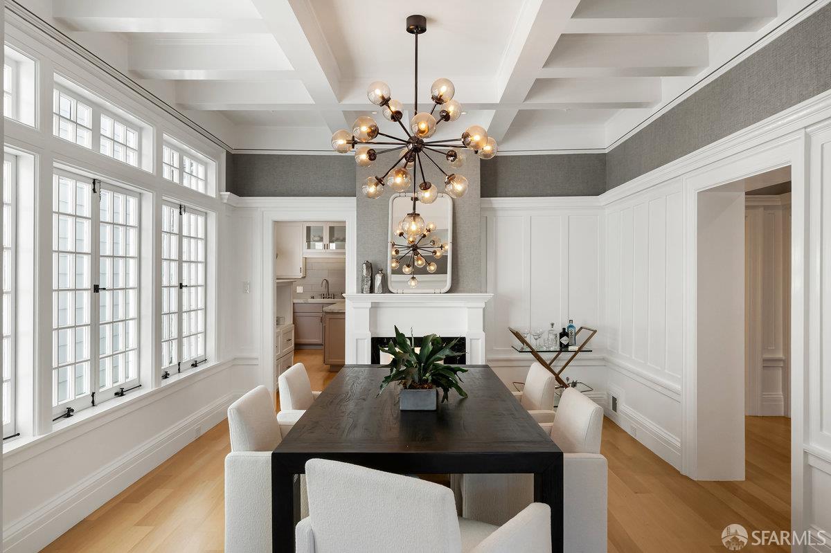 Detail Gallery Image 5 of 48 For 3953 Washington St, San Francisco,  CA 94118 - 4 Beds | 3 Baths