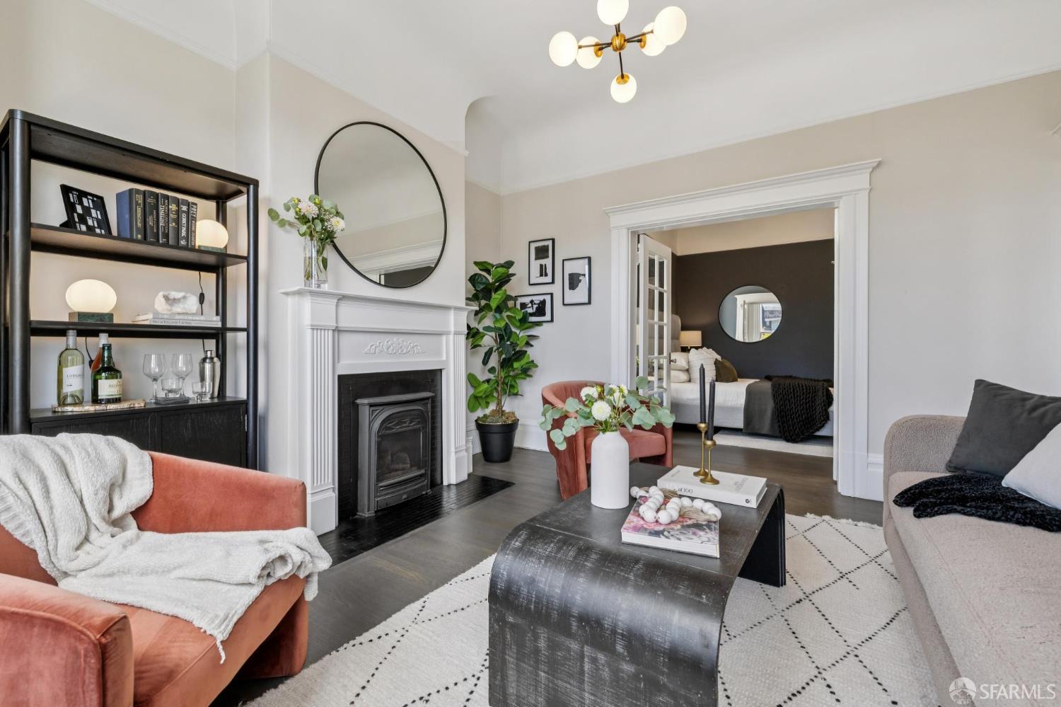 Detail Gallery Image 11 of 40 For 1161 Church St, San Francisco,  CA 94114 - 2 Beds | 1 Baths