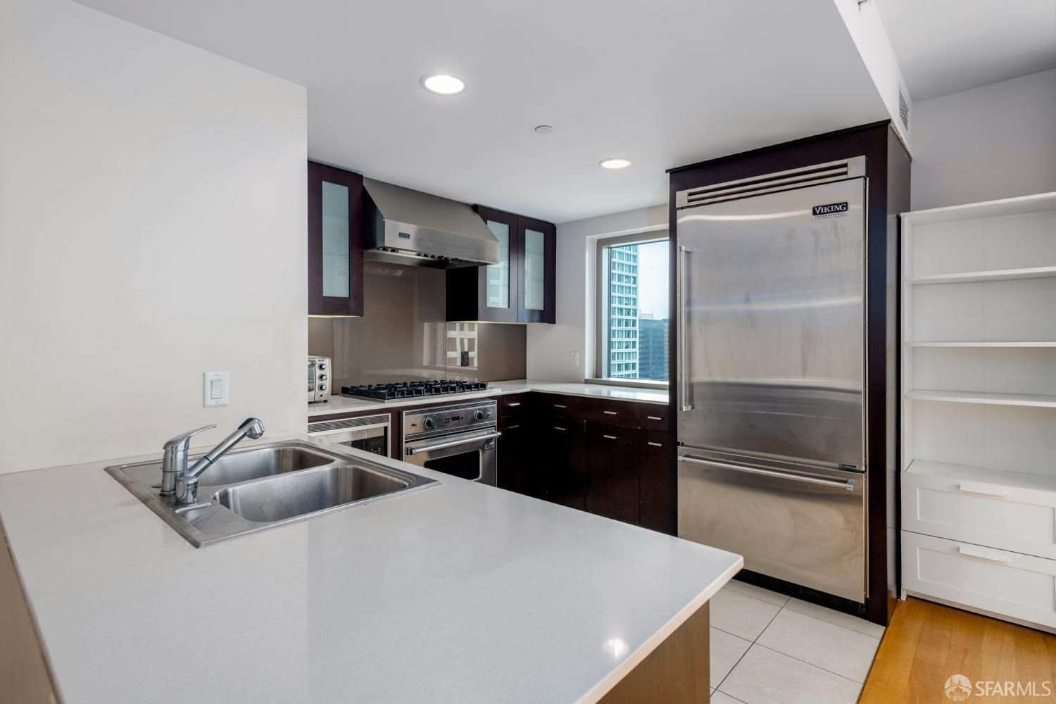 Detail Gallery Image 8 of 24 For 333 1st St 1807l,  San Francisco,  CA 94105 - 2 Beds | 2 Baths