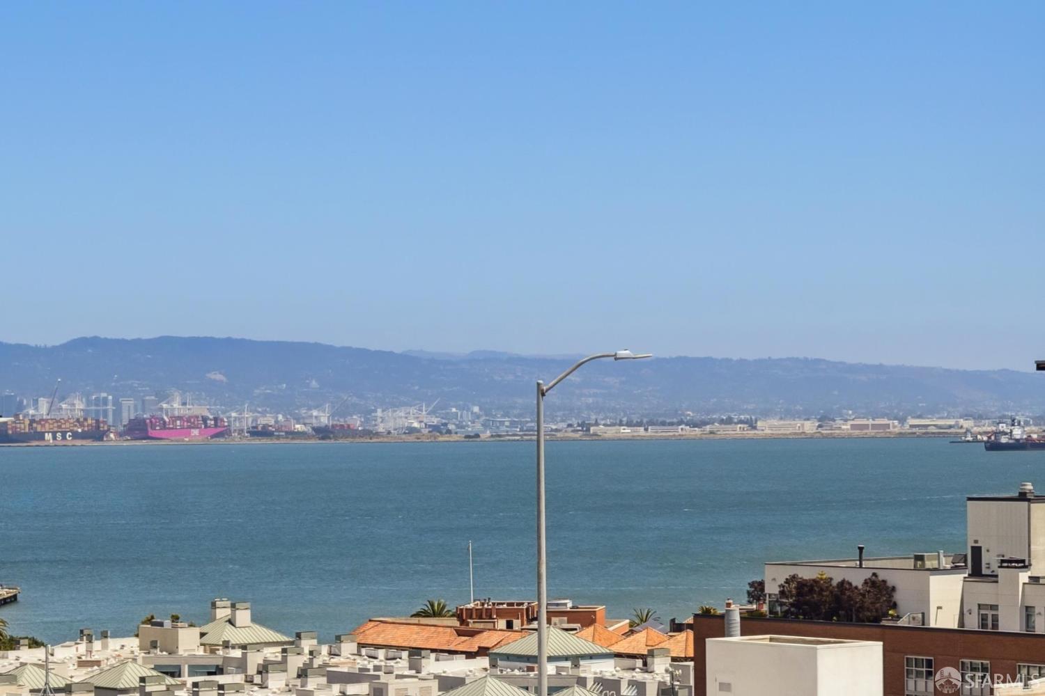 Photo #10: 425061643 Listing: Photo #10