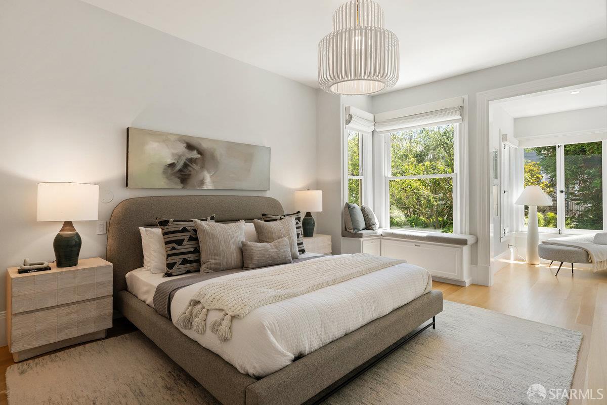 Detail Gallery Image 10 of 48 For 3953 Washington St, San Francisco,  CA 94118 - 4 Beds | 3 Baths