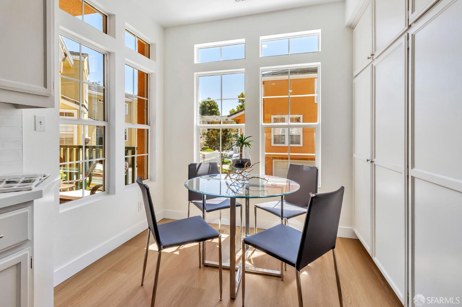 Detail Gallery Image 16 of 38 For 3633 Braxton Cmn, Fremont,  CA 94538 - 3 Beds | 2/1 Baths