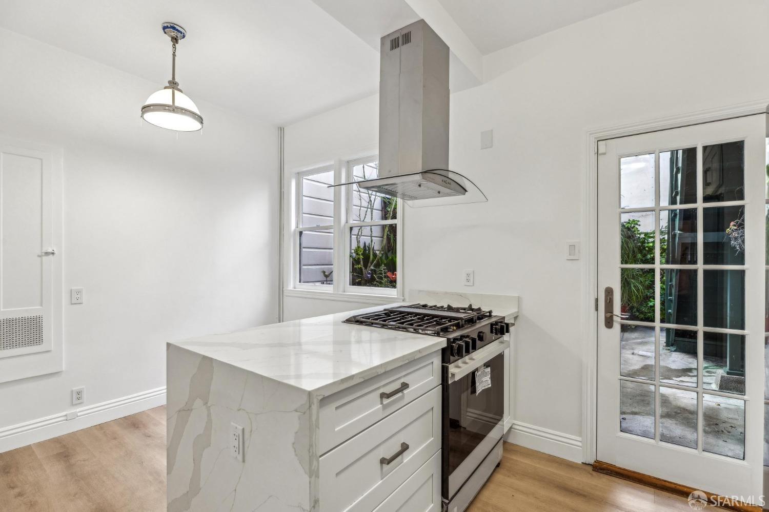 Detail Gallery Image 37 of 56 For 1838 Grant Ave, San Francisco,  CA 94133 - 3 Beds | 2 Baths