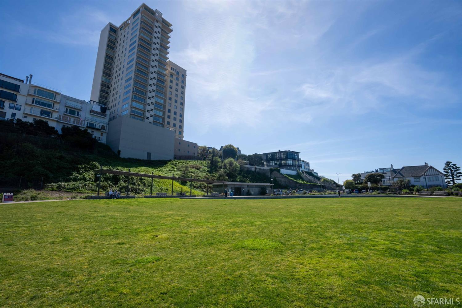 Detail Gallery Image 69 of 82 For 844 North Point St, San Francisco,  CA 94109 - 2 Beds | 2 Baths