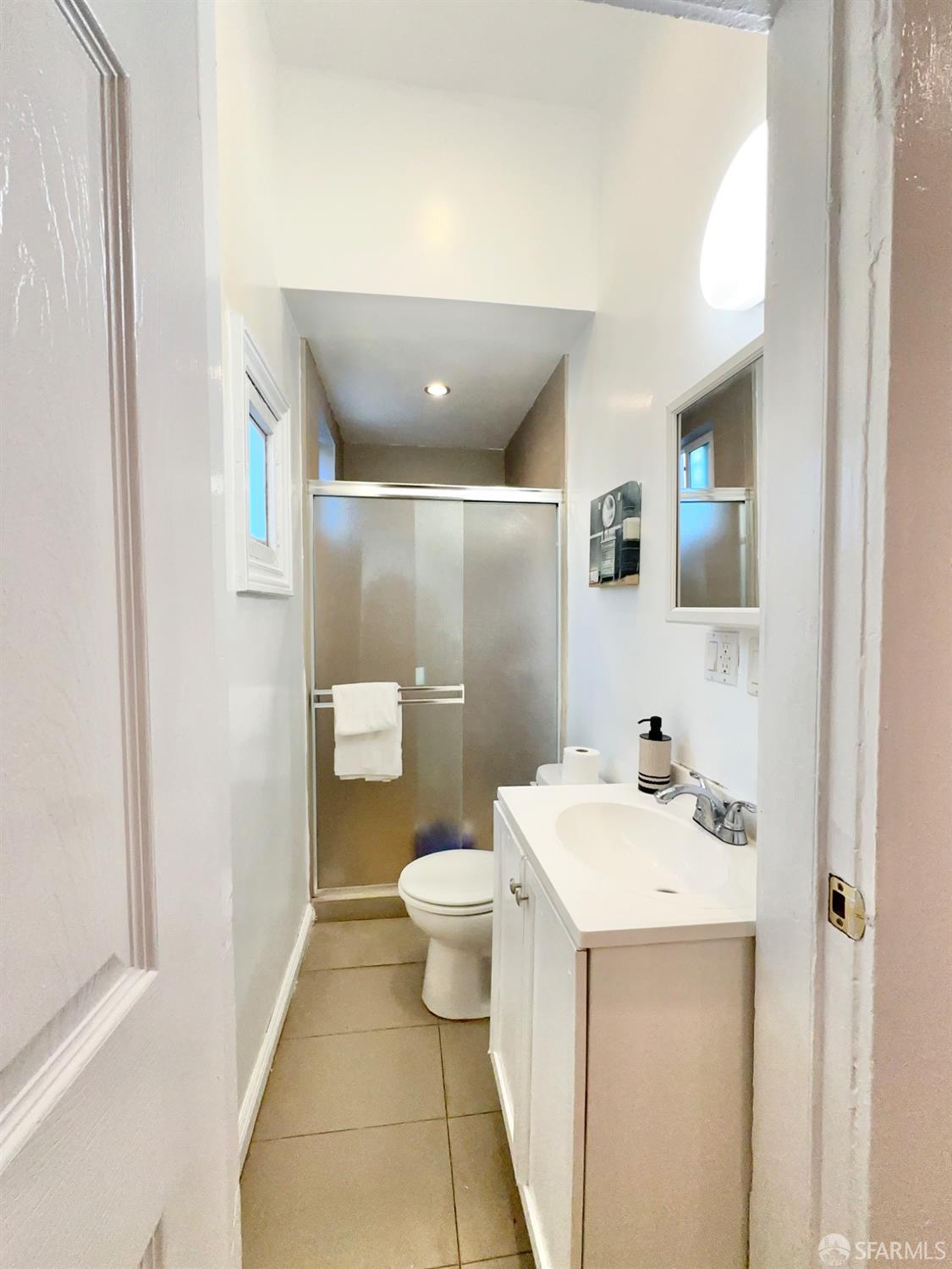Detail Gallery Image 54 of 80 For 2227 25th Ave, Oakland,  CA 94601 - 2 Beds | 3 Baths