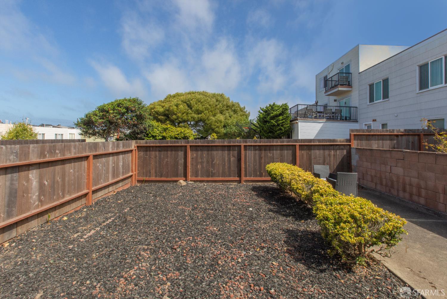 Detail Gallery Image 12 of 77 For 3118 Rivera St, San Francisco,  CA 94116 - 3 Beds | 1/1 Baths