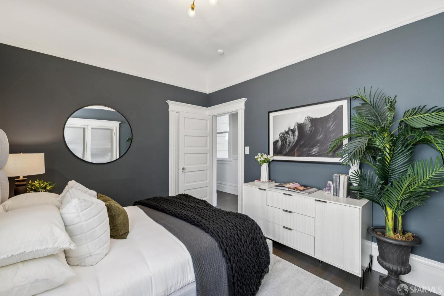 Detail Gallery Image 27 of 40 For 1161 Church St, San Francisco,  CA 94114 - 2 Beds | 1 Baths