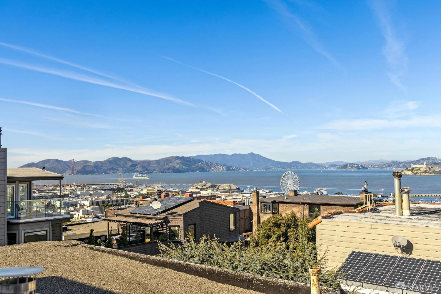 Detail Gallery Image 6 of 56 For 1838 Grant Ave, San Francisco,  CA 94133 - 3 Beds | 2 Baths