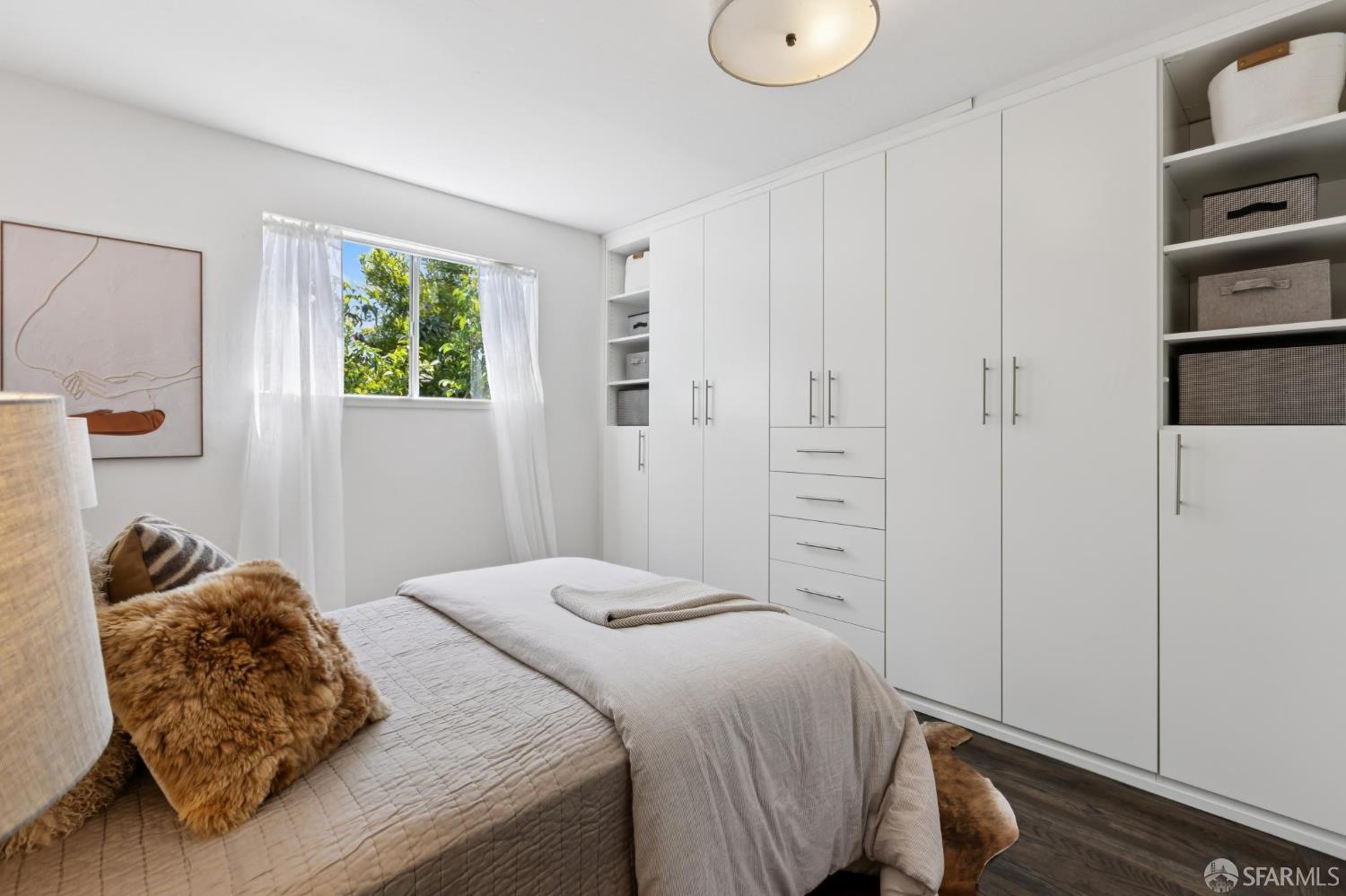 Detail Gallery Image 23 of 42 For 3025 Castro St, San Francisco,  CA 94131 - 3 Beds | 1 Baths