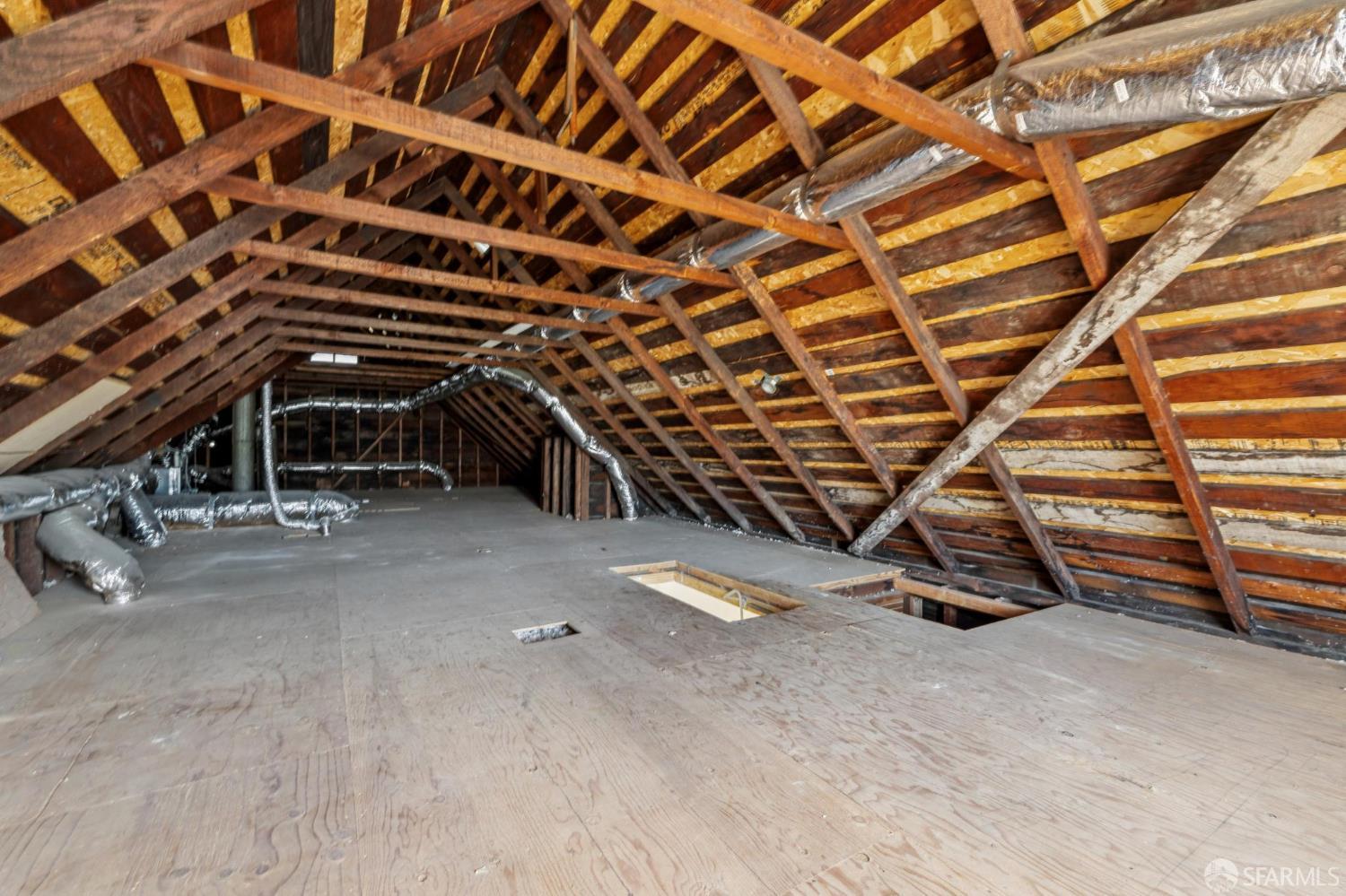 Detail Gallery Image 35 of 40 For 1161 Church St, San Francisco,  CA 94114 - 2 Beds | 1 Baths