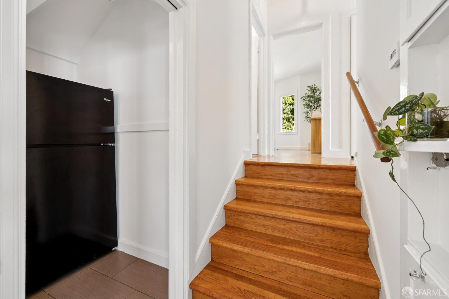 Detail Gallery Image 39 of 86 For 266 S Hill Blvd, San Francisco,  CA 94112 - 3 Beds | 1/1 Baths