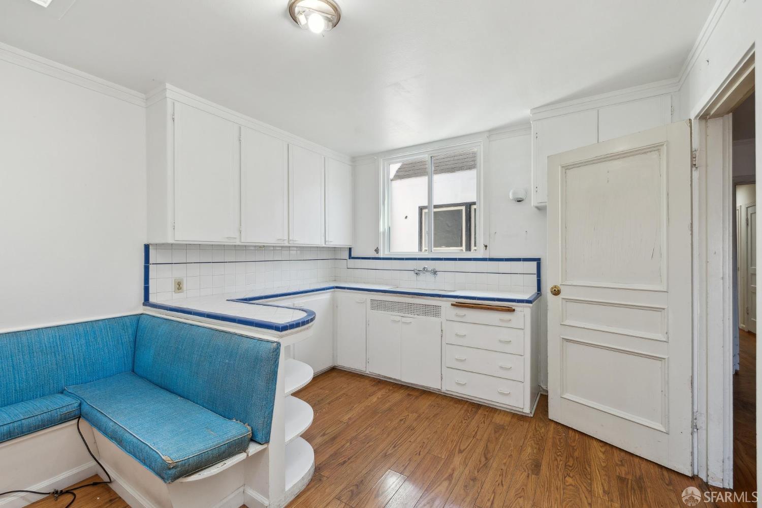 Detail Gallery Image 14 of 45 For 130 Meadowbrook Dr, San Francisco,  CA 94132 - 3 Beds | 1/1 Baths