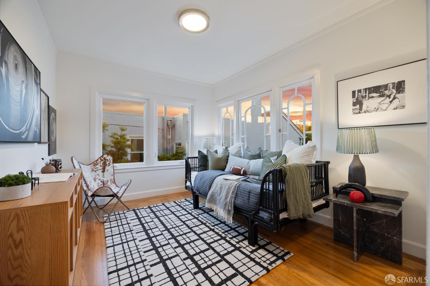Detail Gallery Image 4 of 86 For 266 S Hill Blvd, San Francisco,  CA 94112 - 3 Beds | 1/1 Baths