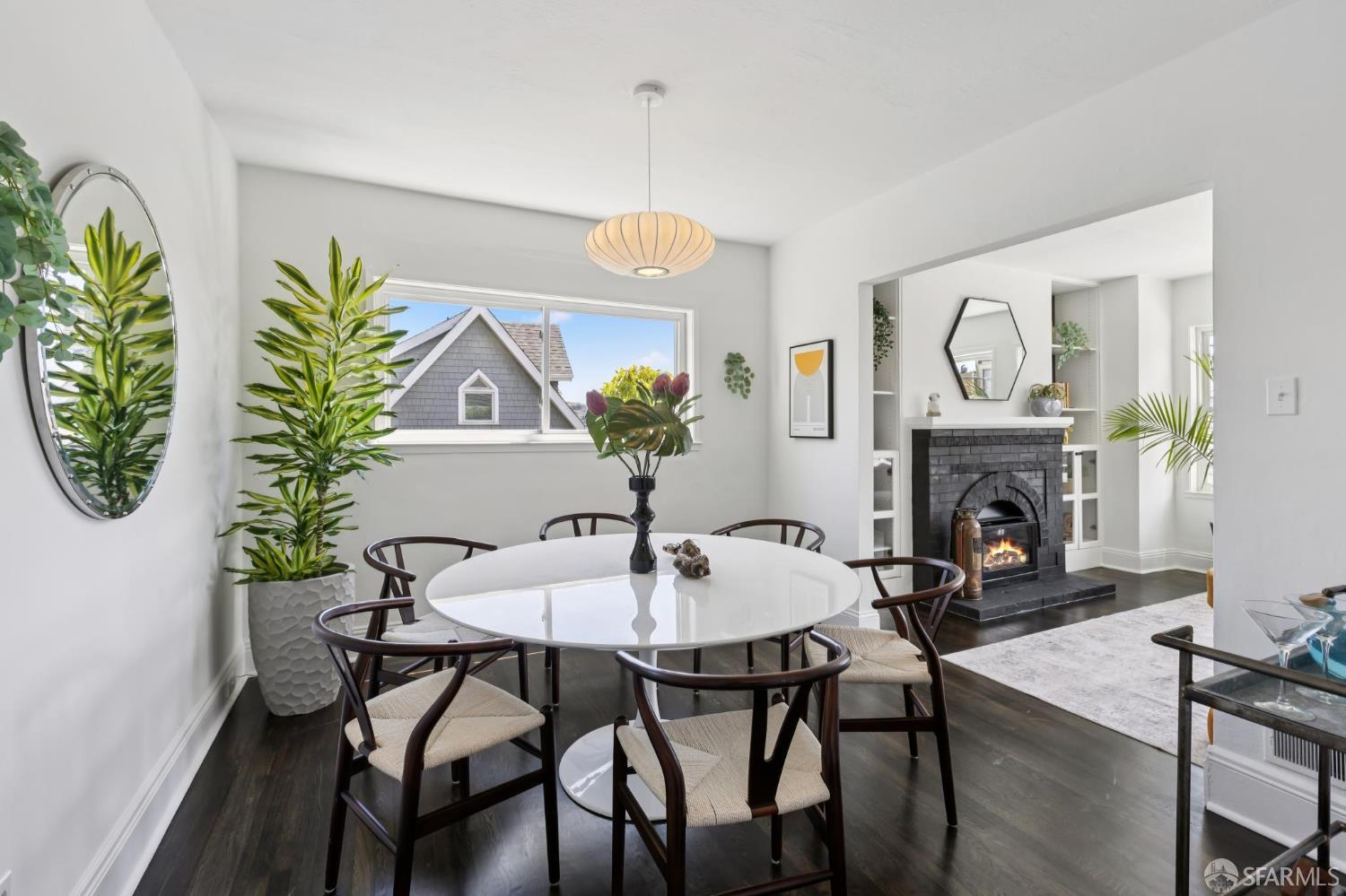 Detail Gallery Image 7 of 42 For 3025 Castro St, San Francisco,  CA 94131 - 3 Beds | 1 Baths
