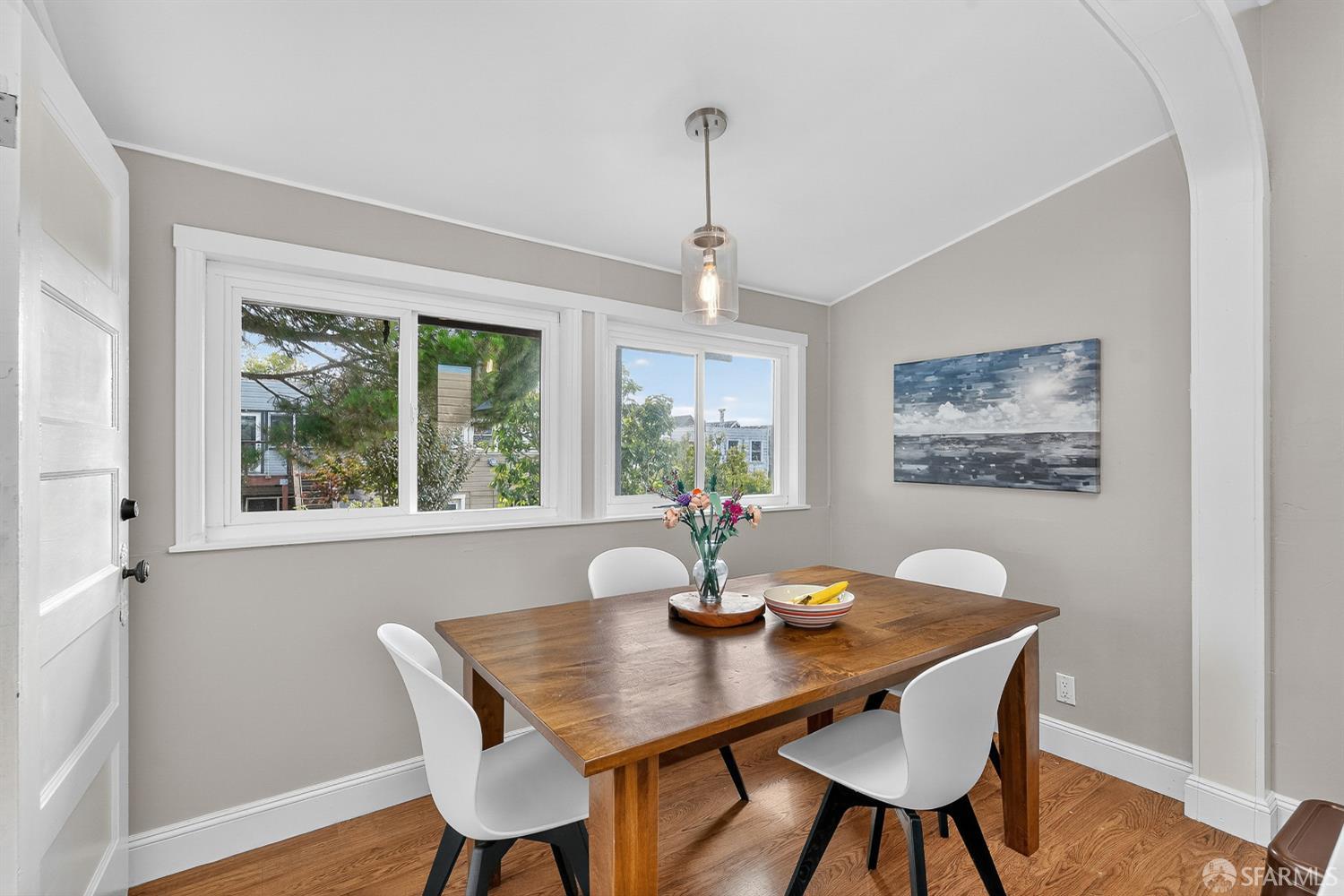 Detail Gallery Image 16 of 28 For 49 Theresa St, San Francisco,  CA 94112 - 5 Beds | 2 Baths