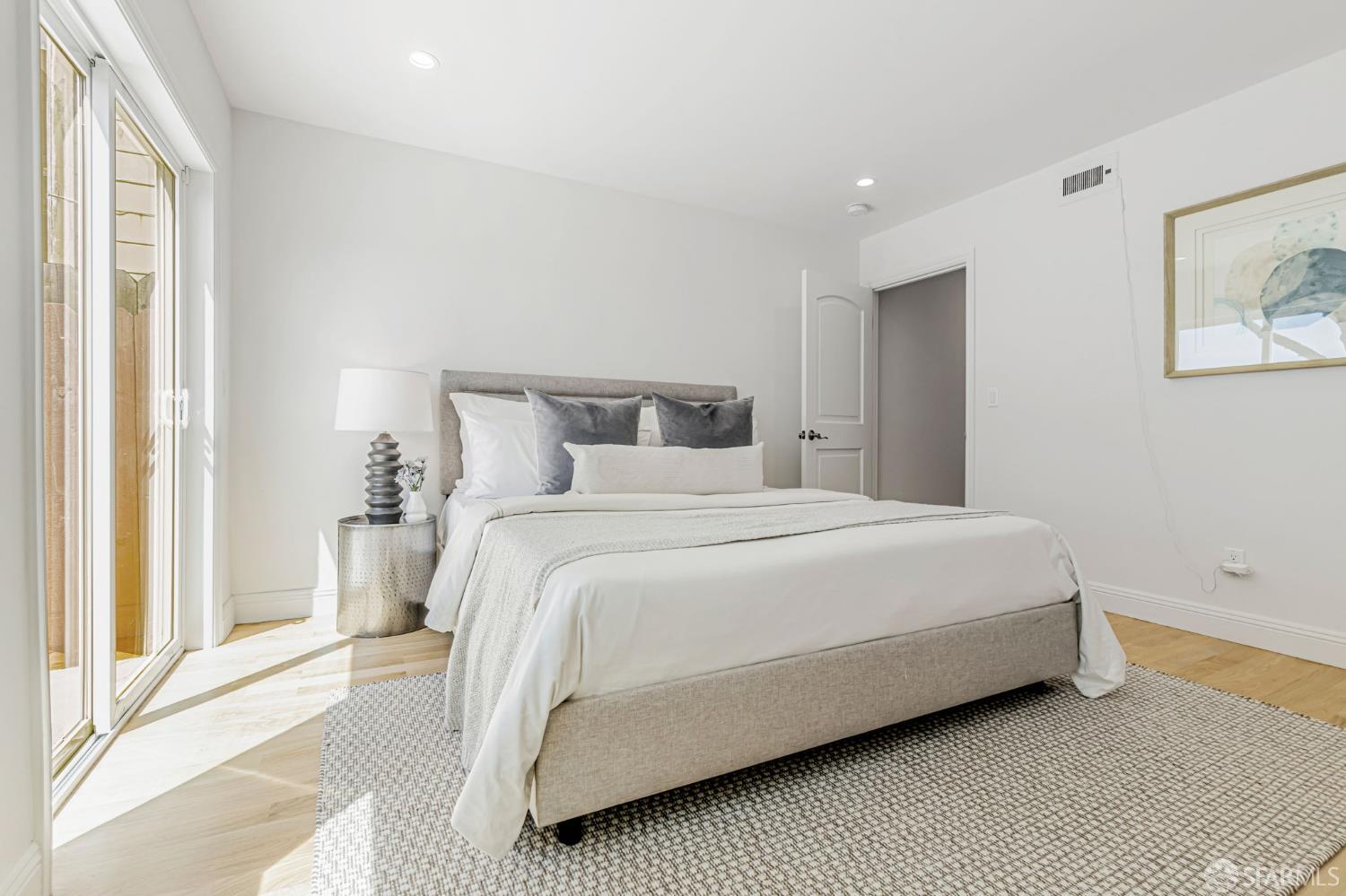 Detail Gallery Image 37 of 69 For 2263 42nd Ave, San Francisco,  CA 94116 - 4 Beds | 4 Baths