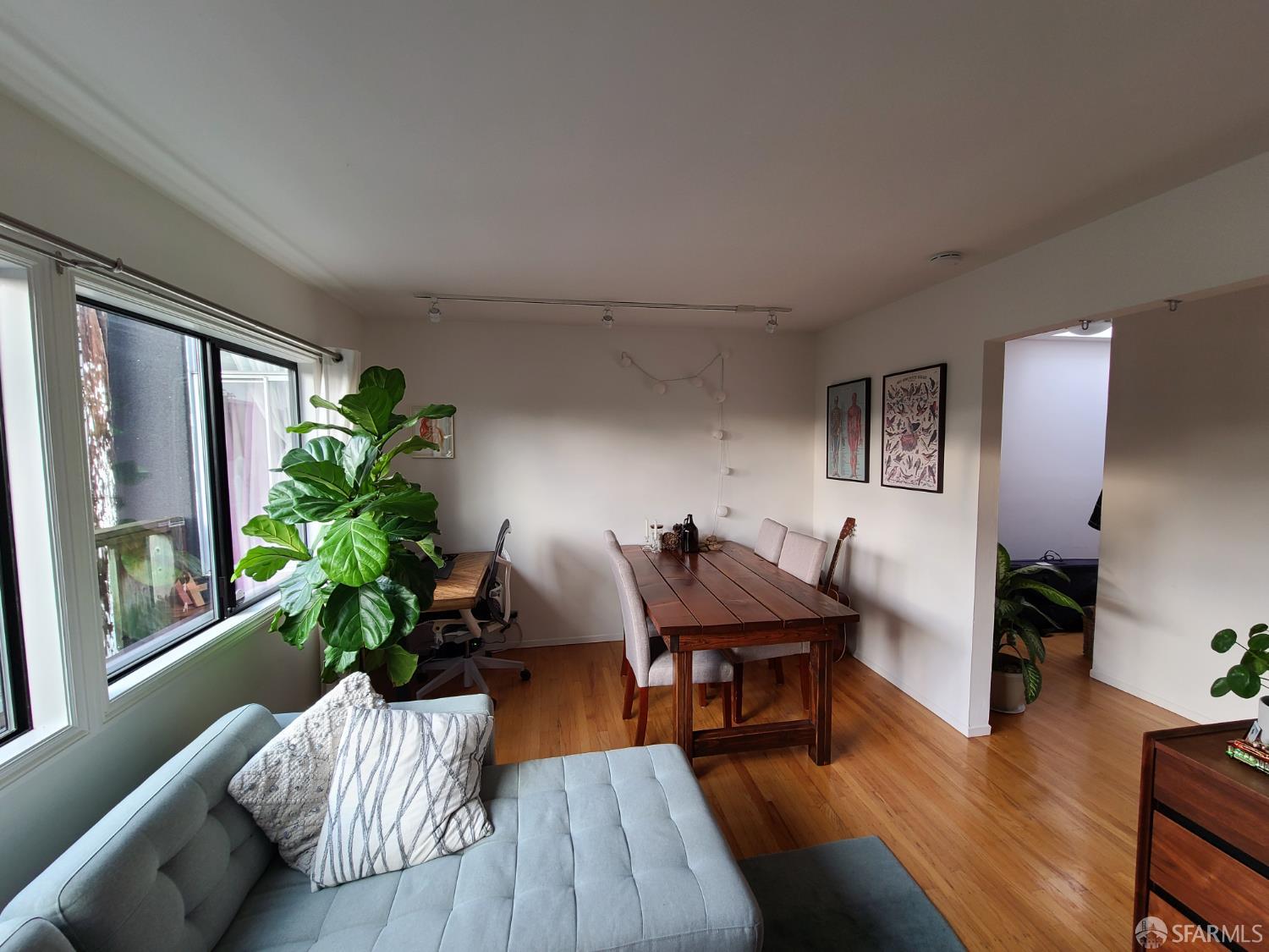 Detail Gallery Image 12 of 15 For 2603 23rd St, San Francisco,  CA 94110 - 3 Beds | 1 Baths