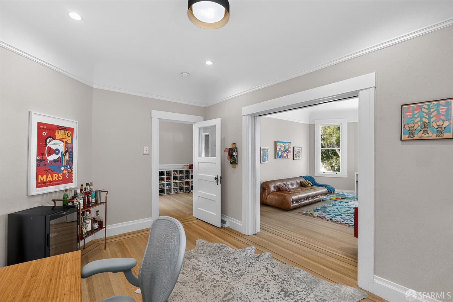 Detail Gallery Image 8 of 28 For 49 Theresa St, San Francisco,  CA 94112 - 5 Beds | 2 Baths