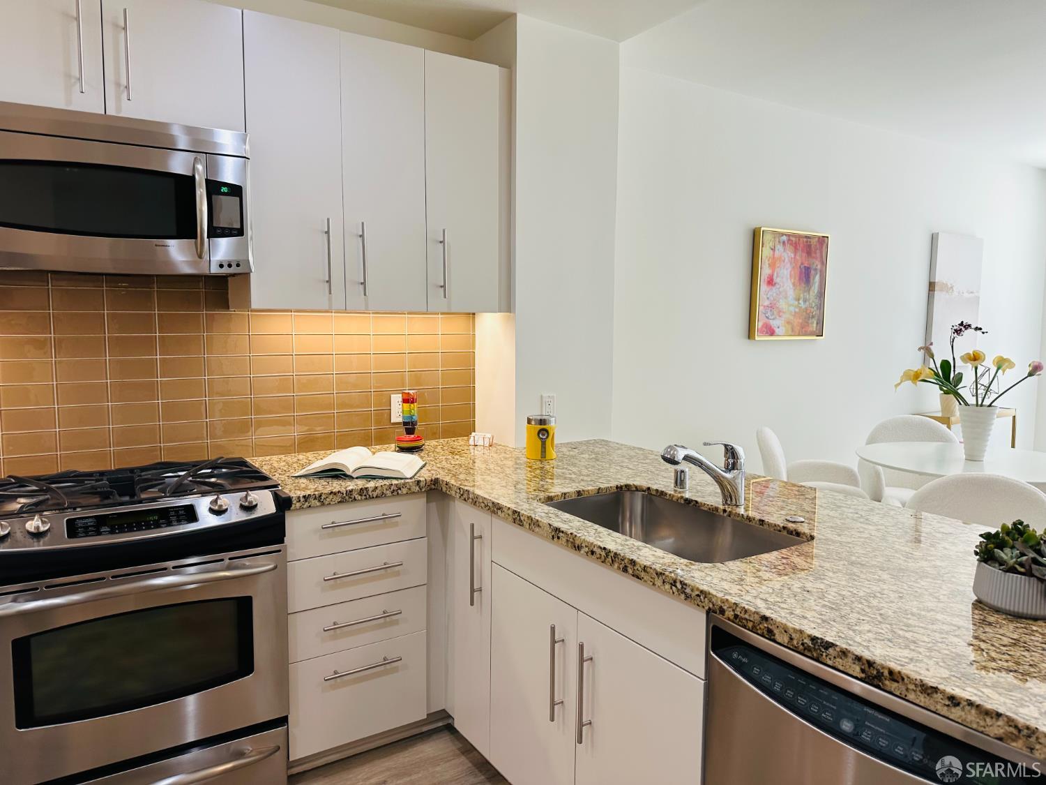 Detail Gallery Image 5 of 26 For 325 Berry St #325,  San Francisco,  CA 94158 - 1 Beds | 1 Baths