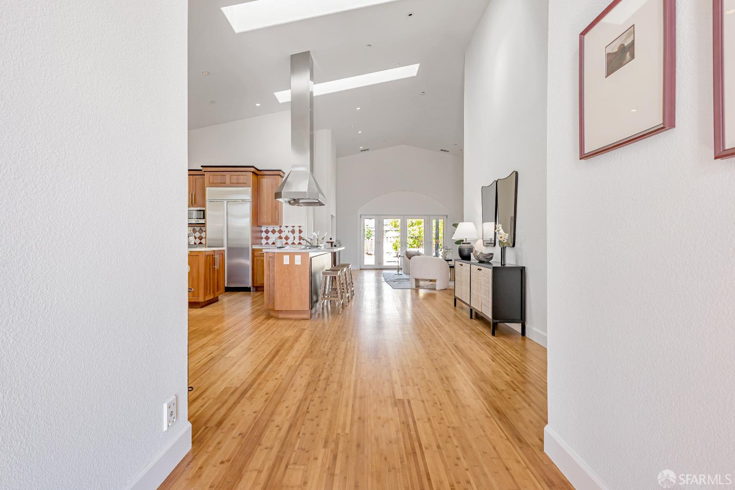 Detail Gallery Image 12 of 64 For 292 Sandpiper Ct, Foster City,  CA 94404 - 3 Beds | 2/1 Baths