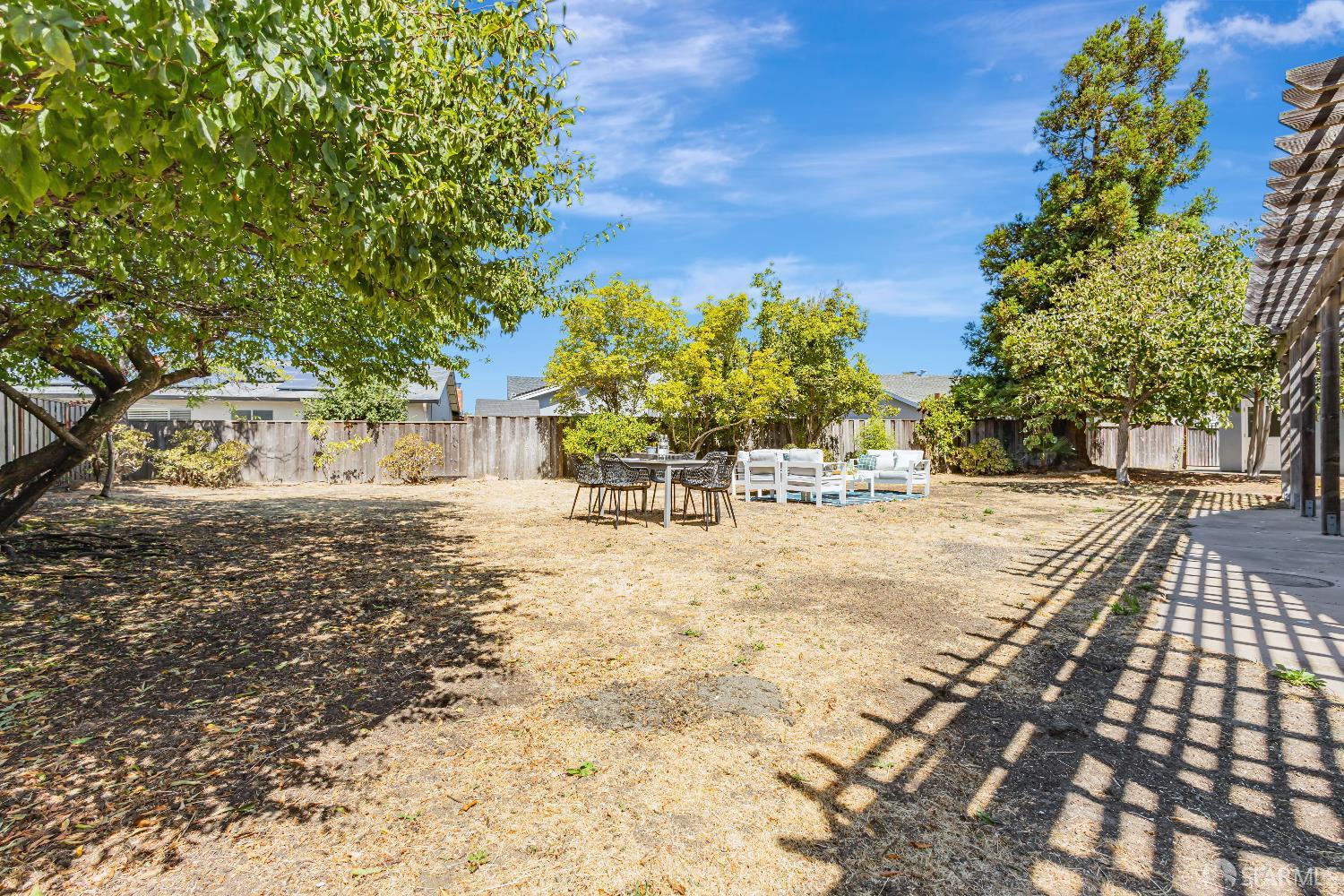 Detail Gallery Image 60 of 64 For 292 Sandpiper Ct, Foster City,  CA 94404 - 3 Beds | 2/1 Baths