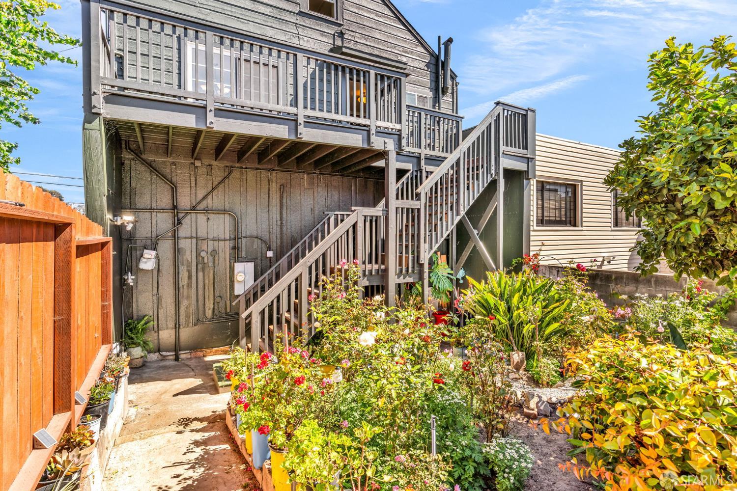 Detail Gallery Image 23 of 44 For 201 Congdon St, San Francisco,  CA 94112 - 5 Beds | 2 Baths
