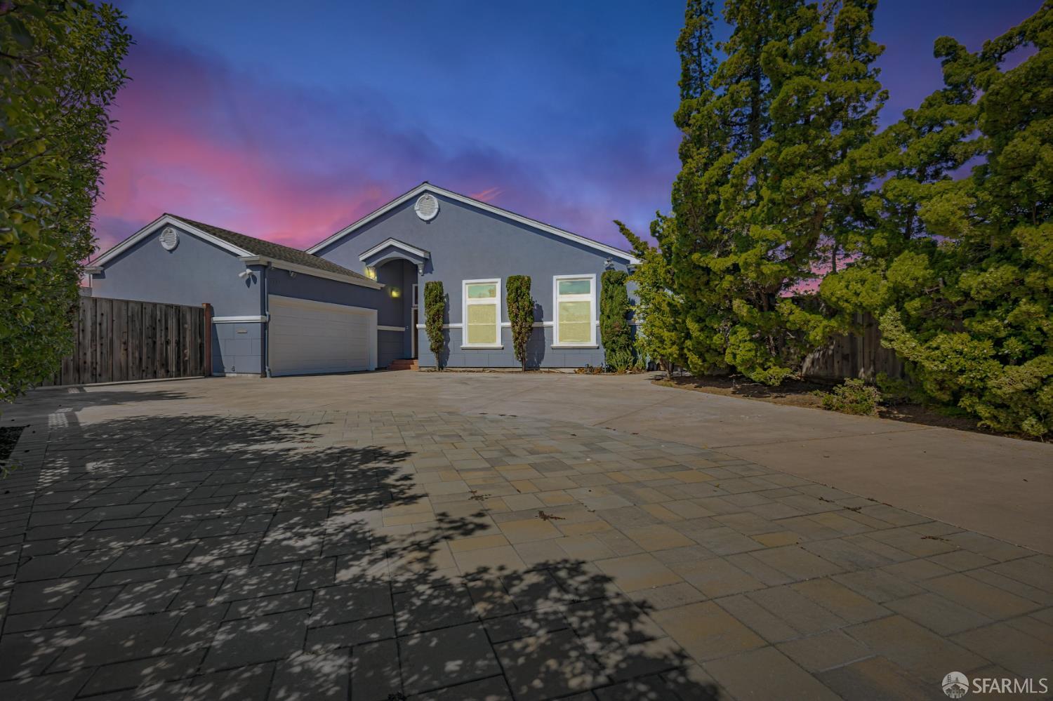 Detail Gallery Image 4 of 64 For 292 Sandpiper Ct, Foster City,  CA 94404 - 3 Beds | 2/1 Baths