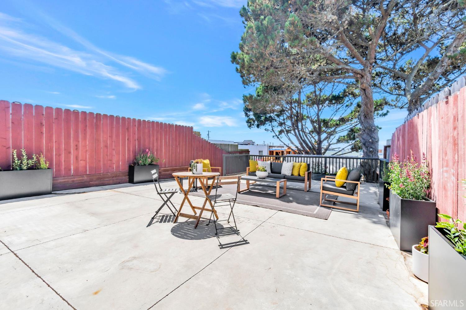 Detail Gallery Image 48 of 69 For 2263 42nd Ave, San Francisco,  CA 94116 - 4 Beds | 4 Baths