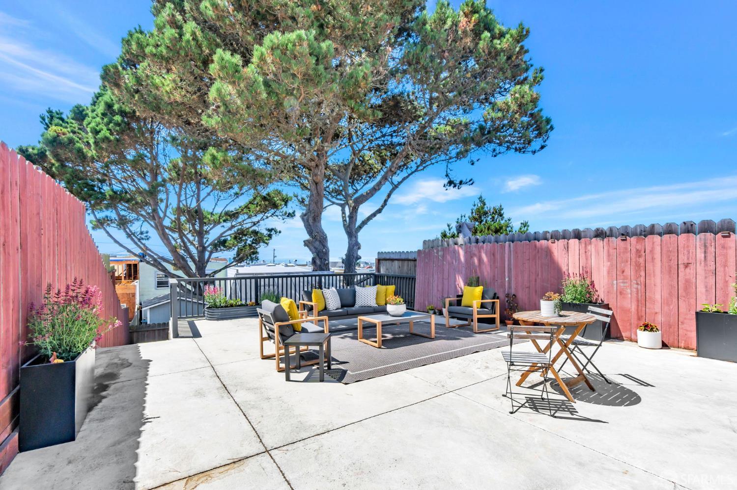 Detail Gallery Image 49 of 69 For 2263 42nd Ave, San Francisco,  CA 94116 - 4 Beds | 4 Baths