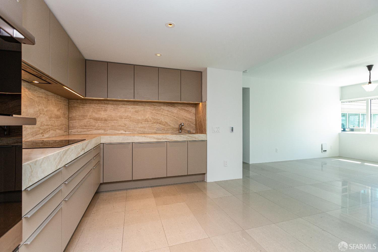 Detail Gallery Image 8 of 25 For 1388 Gough St #606,  San Francisco,  CA 94109 - 2 Beds | 2 Baths