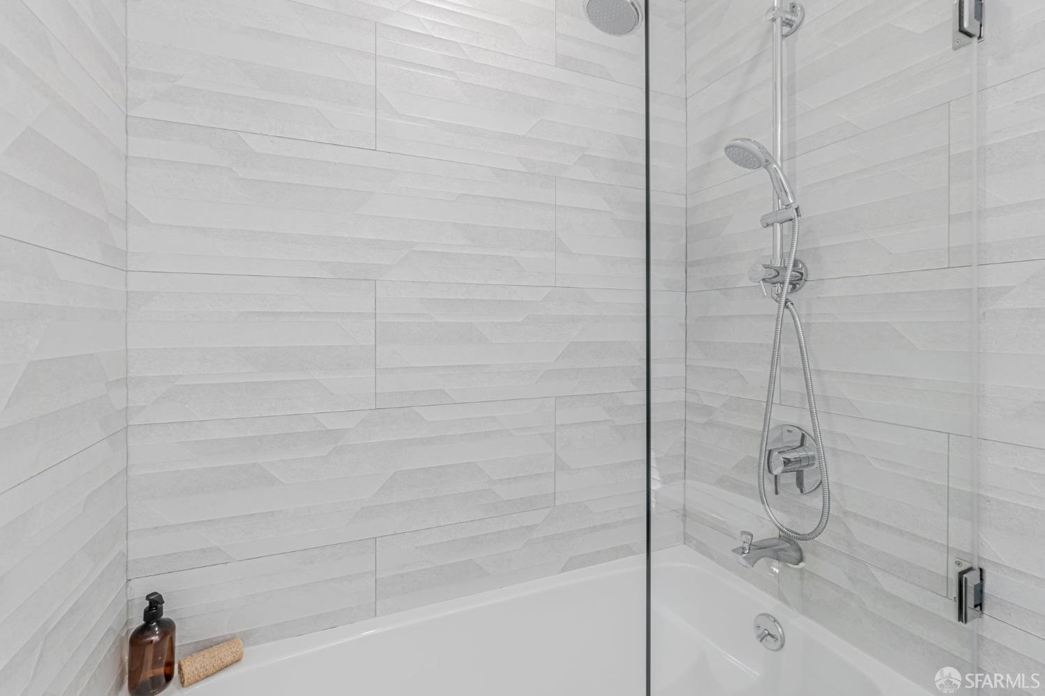 Detail Gallery Image 22 of 69 For 2263 42nd Ave, San Francisco,  CA 94116 - 4 Beds | 4 Baths