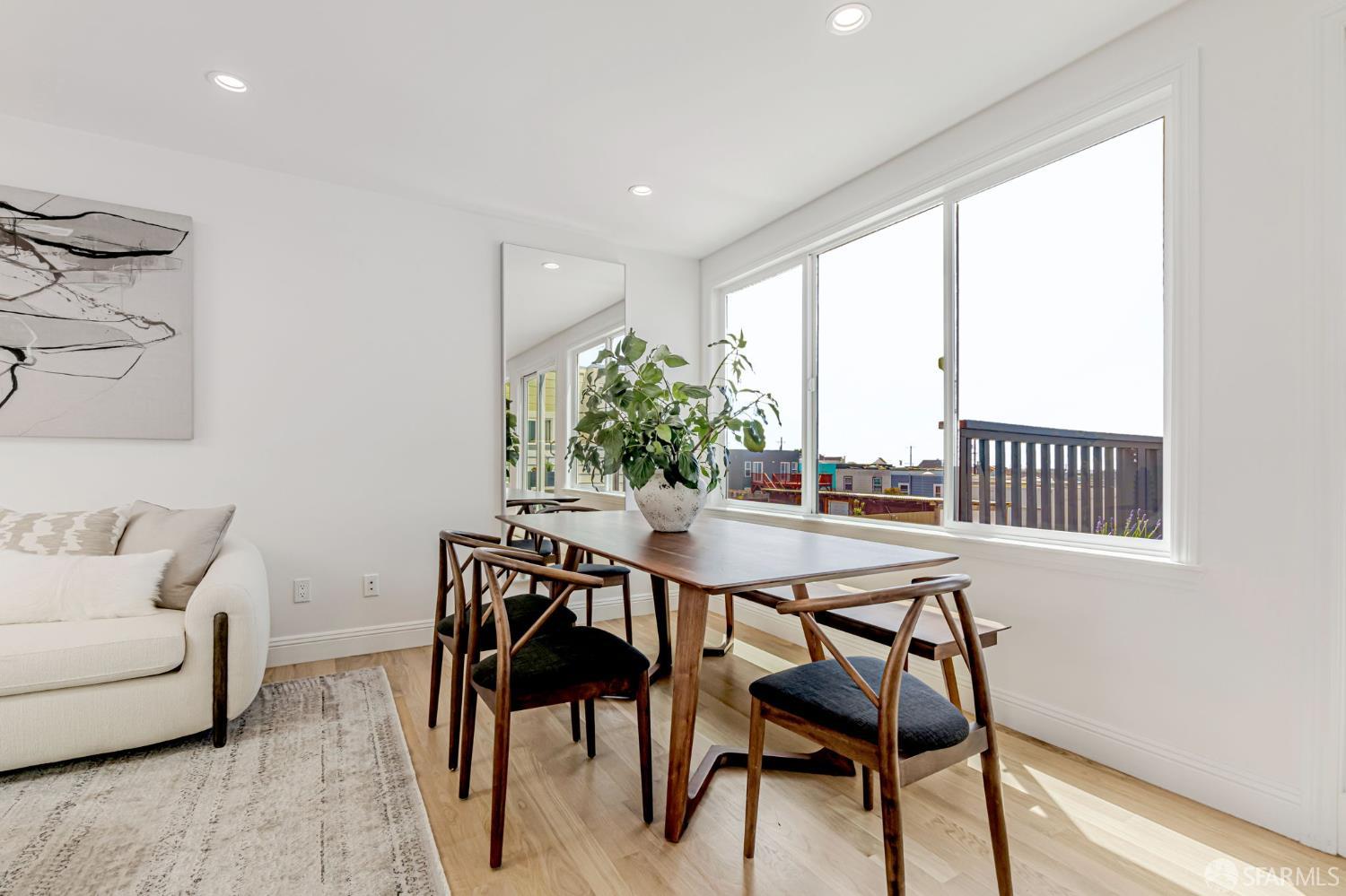 Detail Gallery Image 20 of 69 For 2263 42nd Ave, San Francisco,  CA 94116 - 4 Beds | 4 Baths