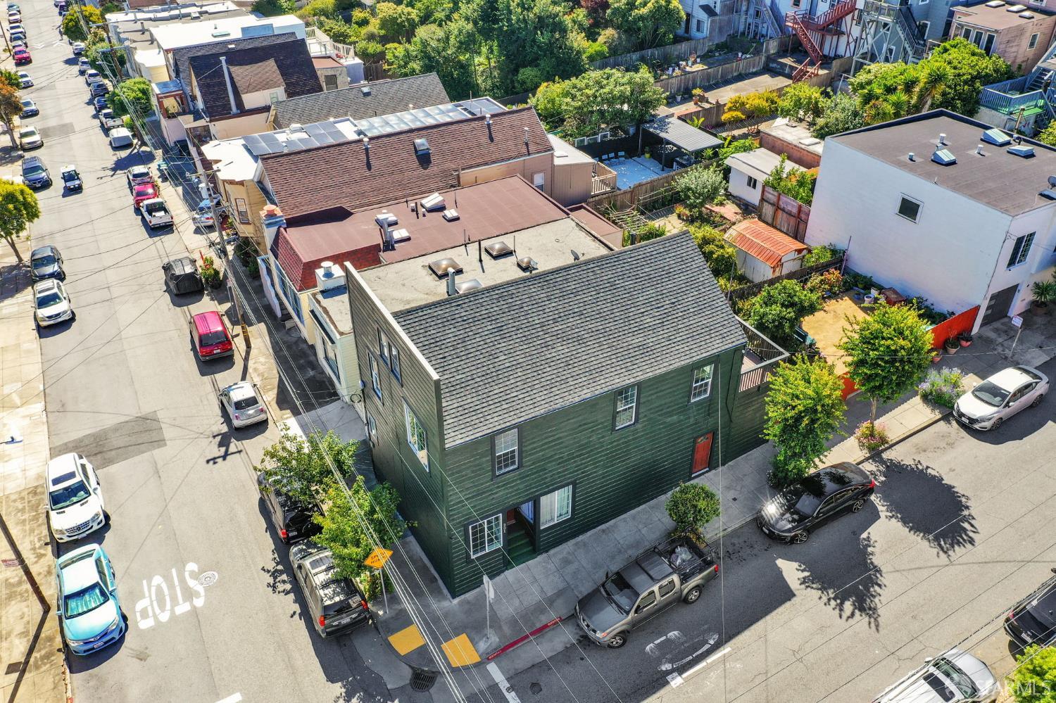 Detail Gallery Image 30 of 44 For 201 Congdon St, San Francisco,  CA 94112 - 5 Beds | 2 Baths