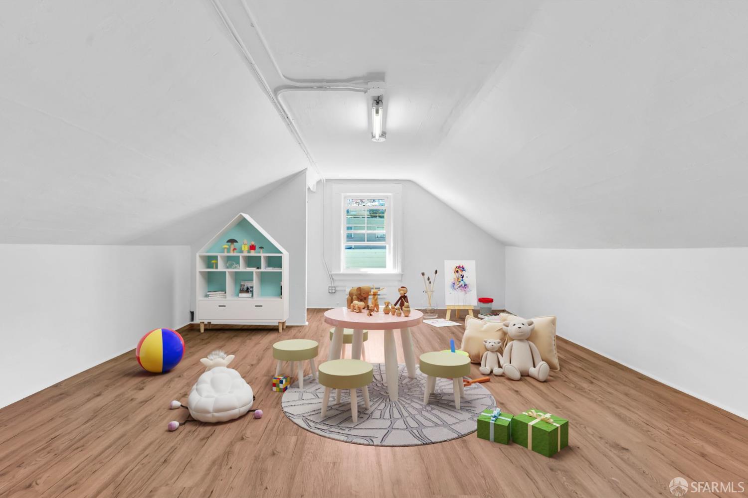 Detail Gallery Image 17 of 44 For 201 Congdon St, San Francisco,  CA 94112 - 5 Beds | 2 Baths