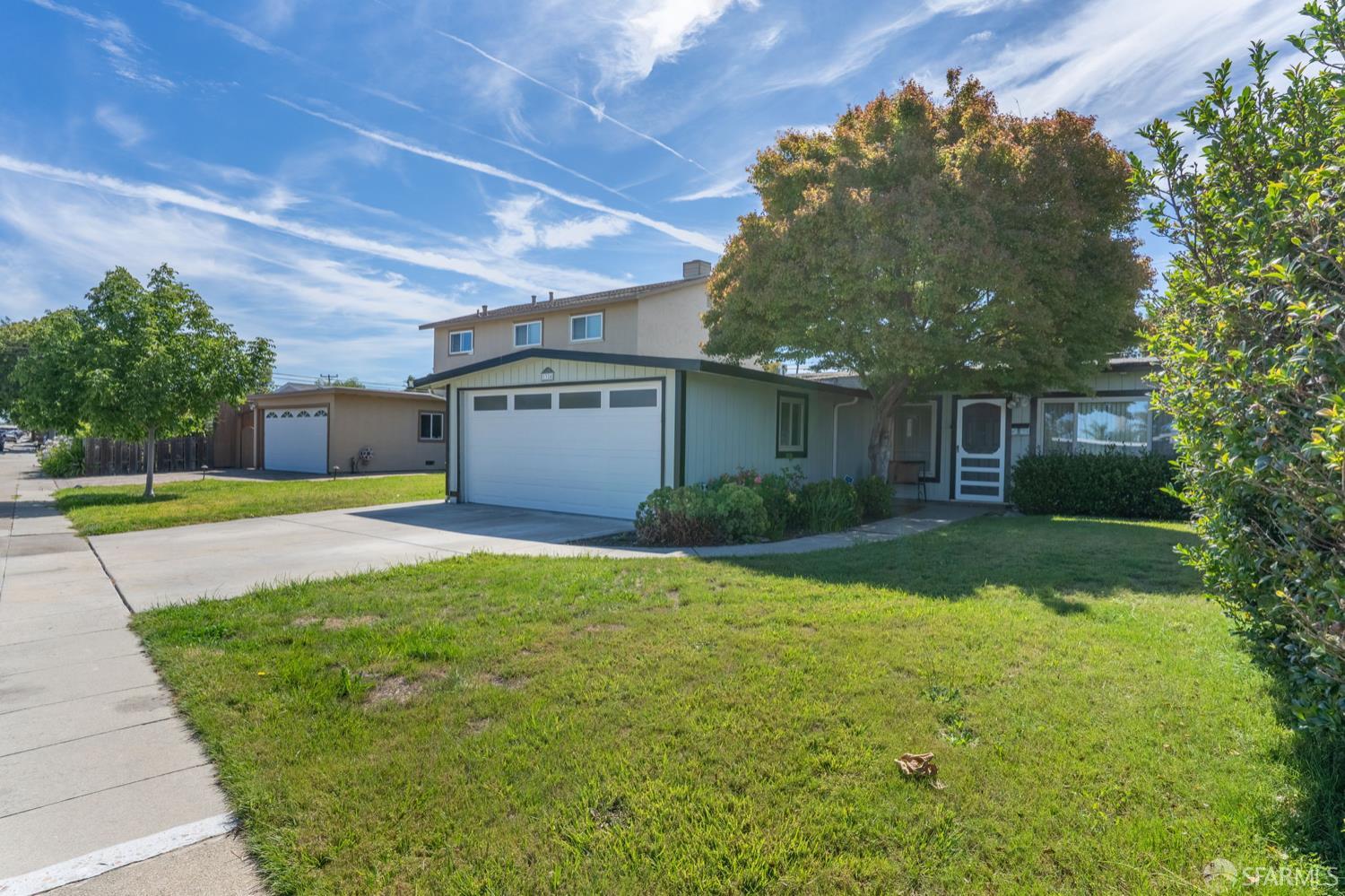 Detail Gallery Image 2 of 36 For 1324 Lodi Ave, San Mateo,  CA 94401 - 3 Beds | 2 Baths