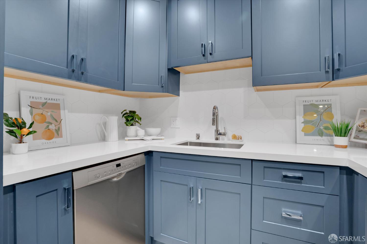 Detail Gallery Image 3 of 17 For 3443 20th St #B,  San Francisco,  CA 94110 - 1 Beds | 1 Baths