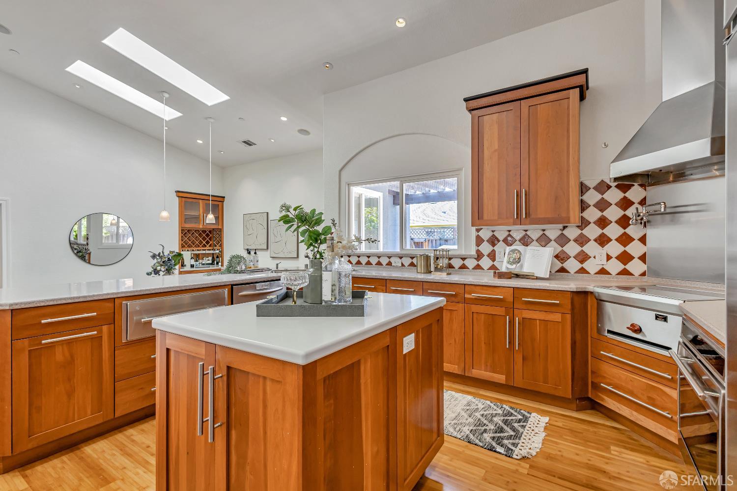 Detail Gallery Image 22 of 64 For 292 Sandpiper Ct, Foster City,  CA 94404 - 3 Beds | 2/1 Baths