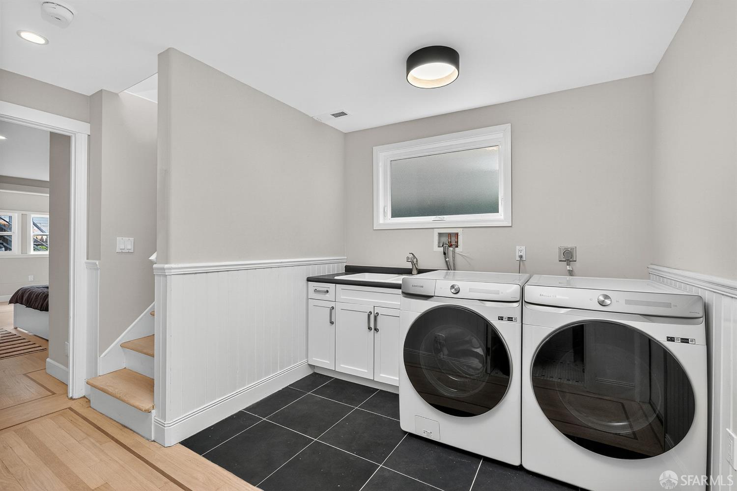 Detail Gallery Image 23 of 28 For 49 Theresa St, San Francisco,  CA 94112 - 5 Beds | 2 Baths