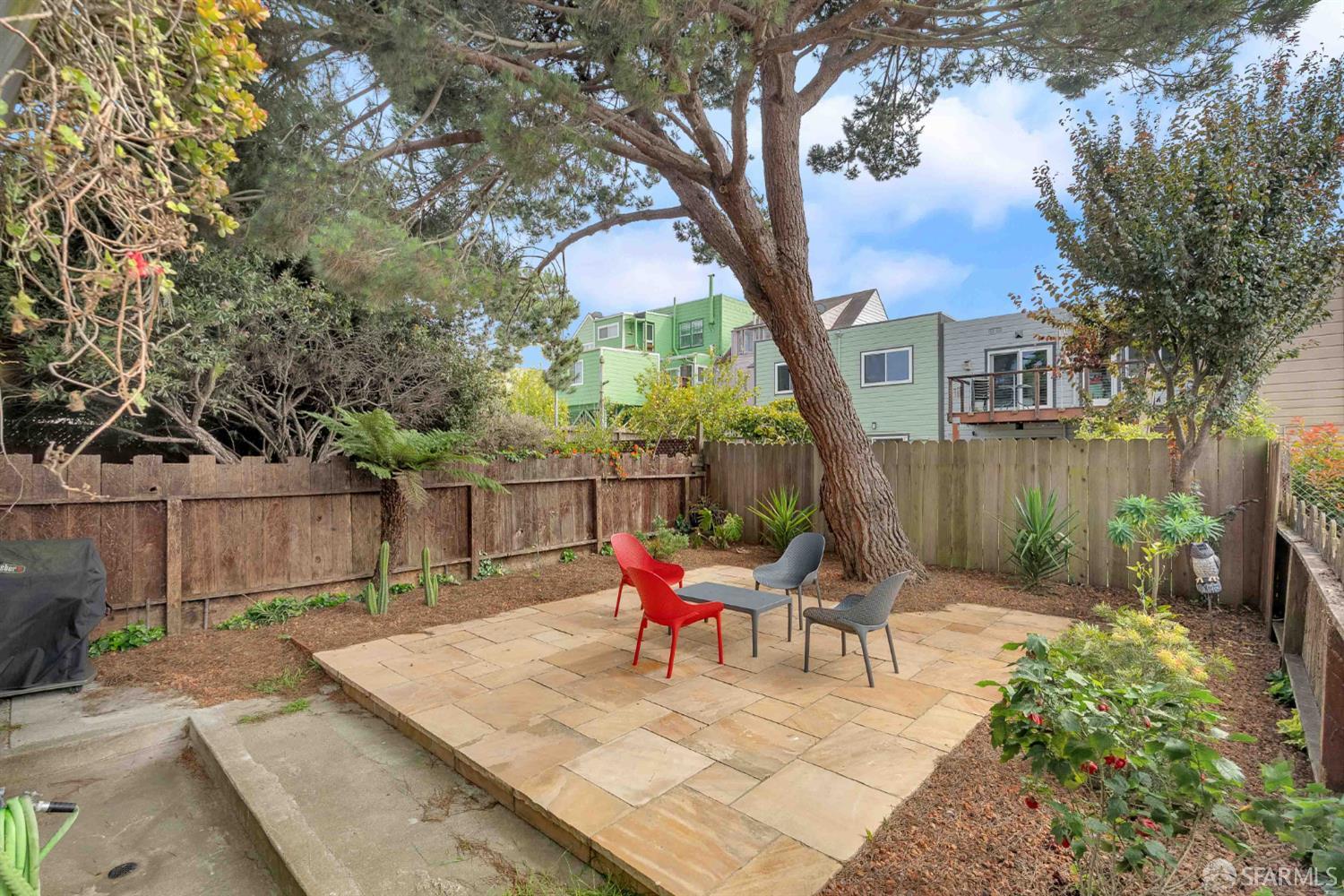 Detail Gallery Image 26 of 28 For 49 Theresa St, San Francisco,  CA 94112 - 5 Beds | 2 Baths