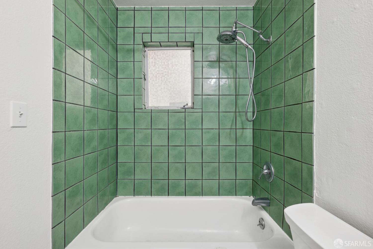 Detail Gallery Image 28 of 38 For 144 Langton St, San Francisco,  CA 94103 - 2 Beds | 1/1 Baths