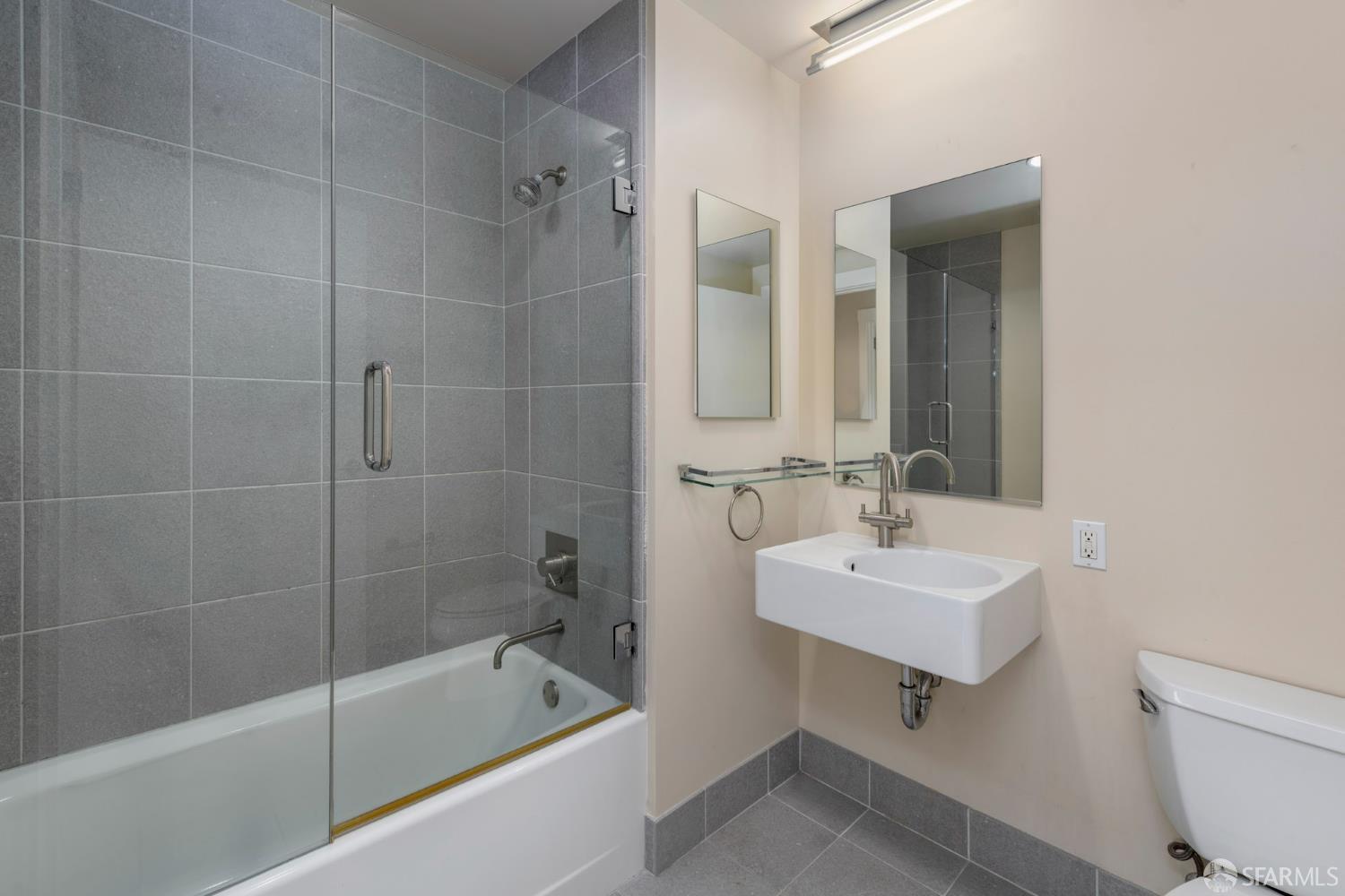 Detail Gallery Image 25 of 34 For 501 Beale St 20g,  San Francisco,  CA 94105 - 3 Beds | 2 Baths