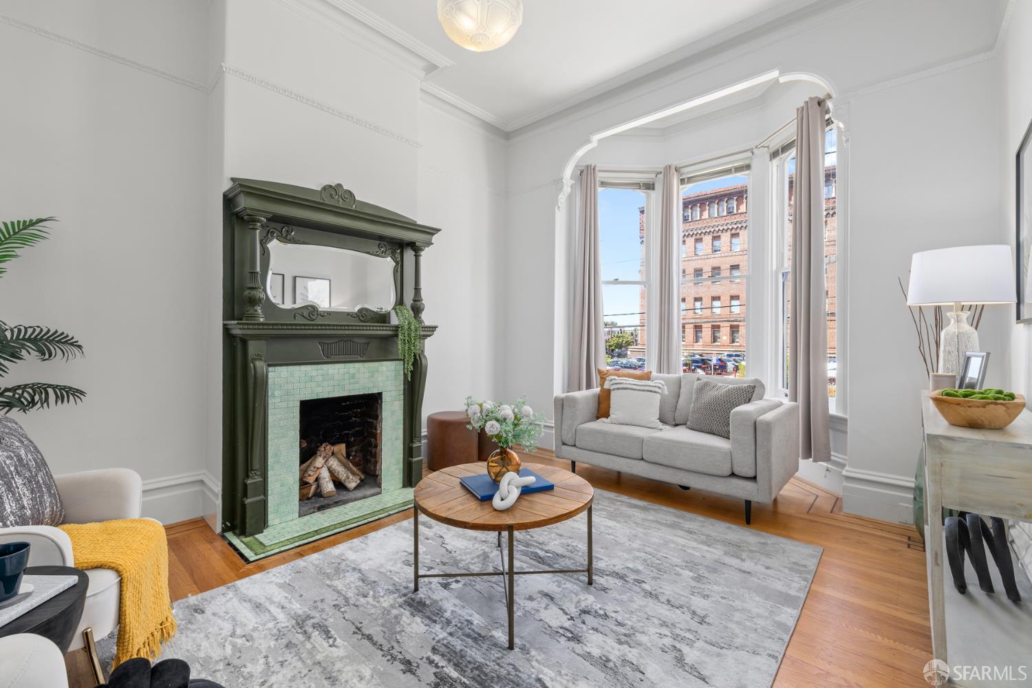 Detail Gallery Image 2 of 15 For 2603 23rd St, San Francisco,  CA 94110 - 3 Beds | 1 Baths
