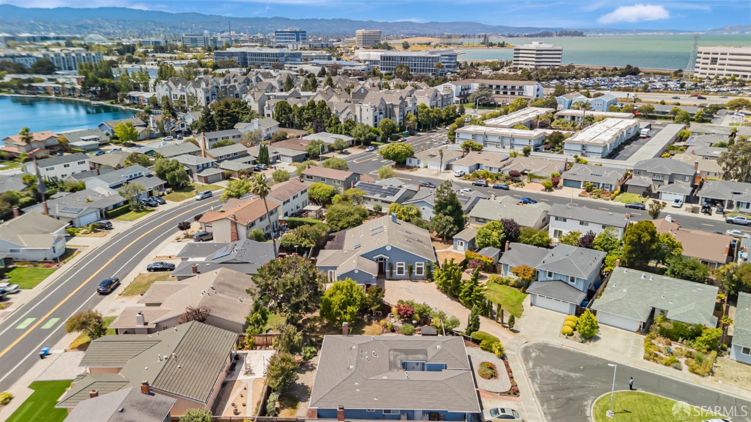Detail Gallery Image 27 of 64 For 292 Sandpiper Ct, Foster City,  CA 94404 - 3 Beds | 2/1 Baths