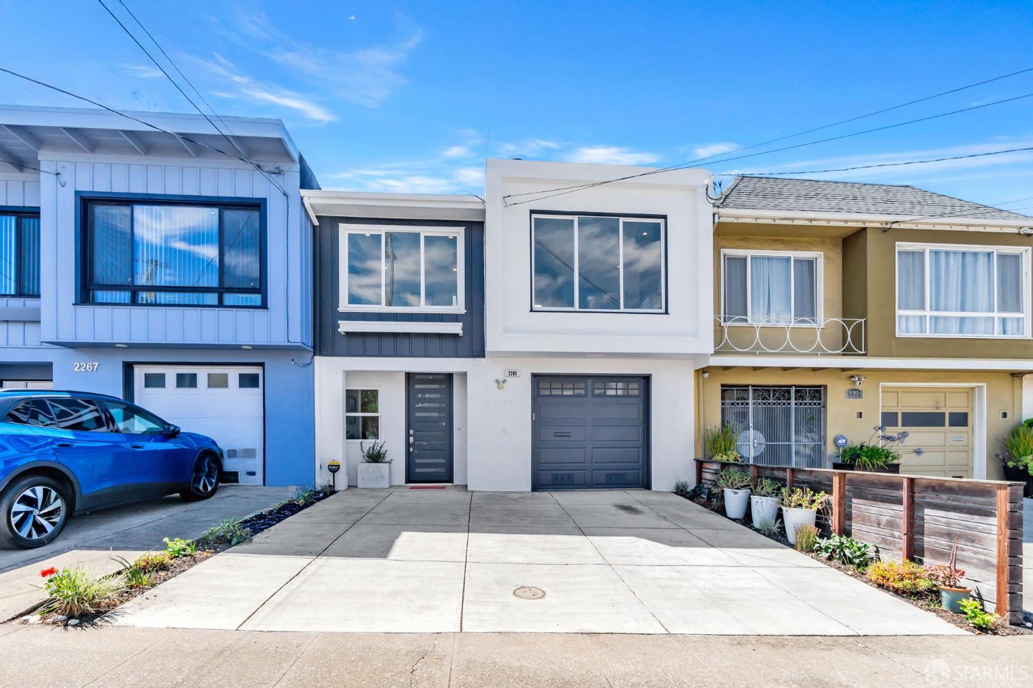 Detail Gallery Image 5 of 69 For 2263 42nd Ave, San Francisco,  CA 94116 - 4 Beds | 4 Baths
