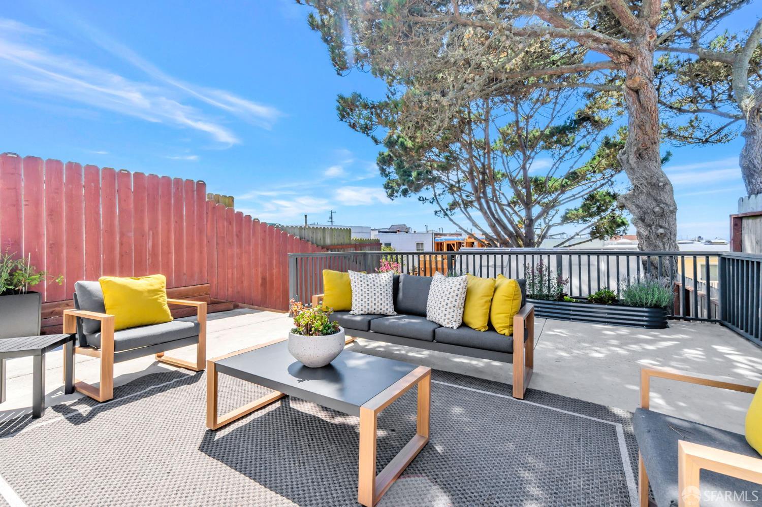 Detail Gallery Image 52 of 69 For 2263 42nd Ave, San Francisco,  CA 94116 - 4 Beds | 4 Baths