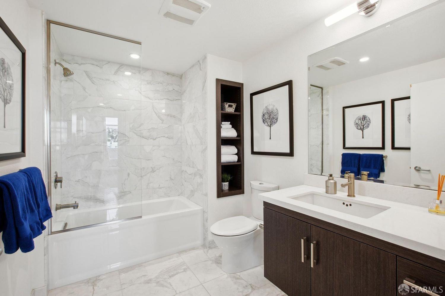 Photo #8: 425064355 Listing: Photo #8