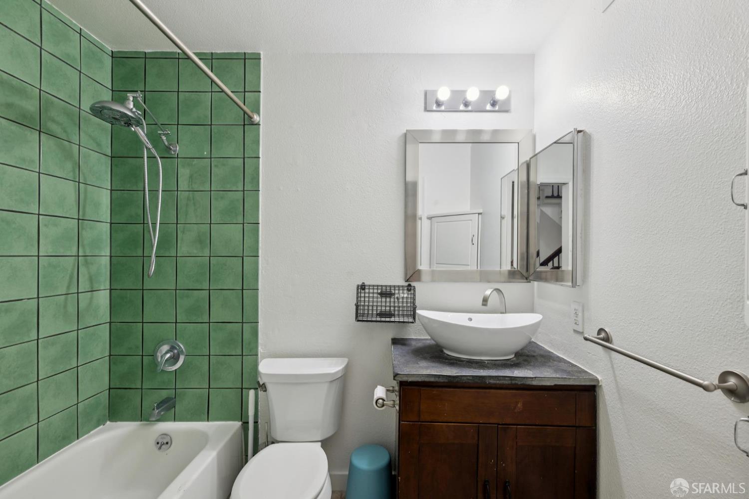 Detail Gallery Image 27 of 38 For 144 Langton St, San Francisco,  CA 94103 - 2 Beds | 1/1 Baths