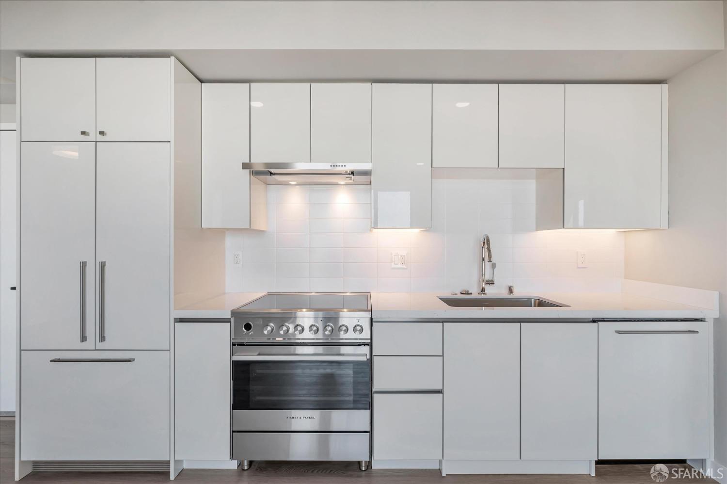 Detail Gallery Image 2 of 16 For 1603 15th St #201,  San Francisco,  CA 94103 - 2 Beds | 1 Baths
